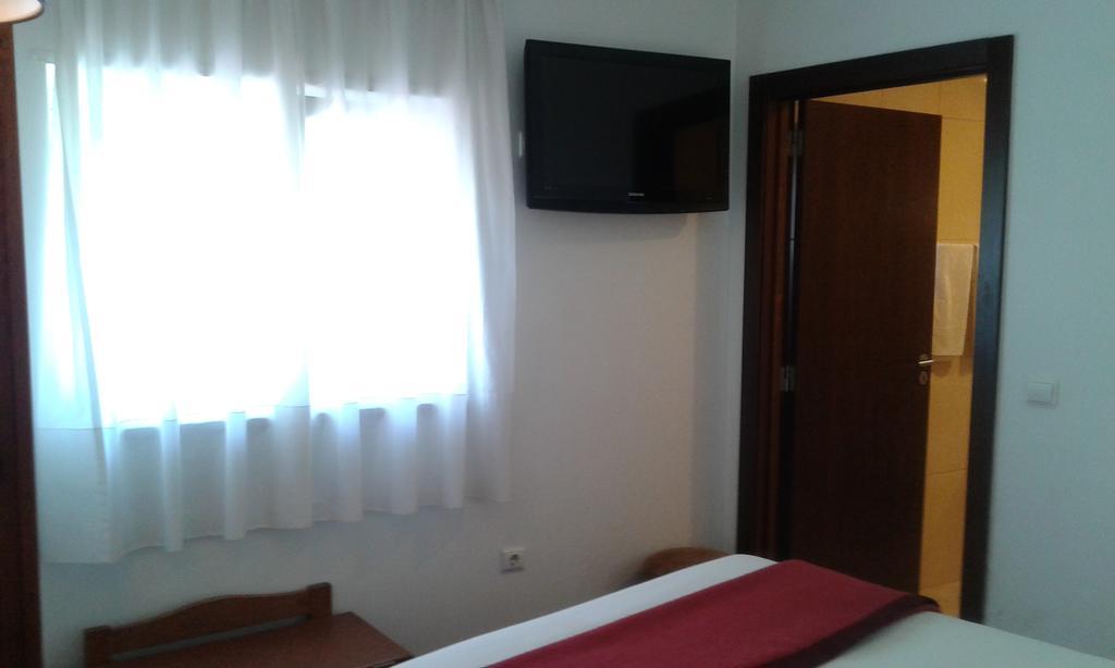 Hotel Tic Tac Bragança Kültér fotó