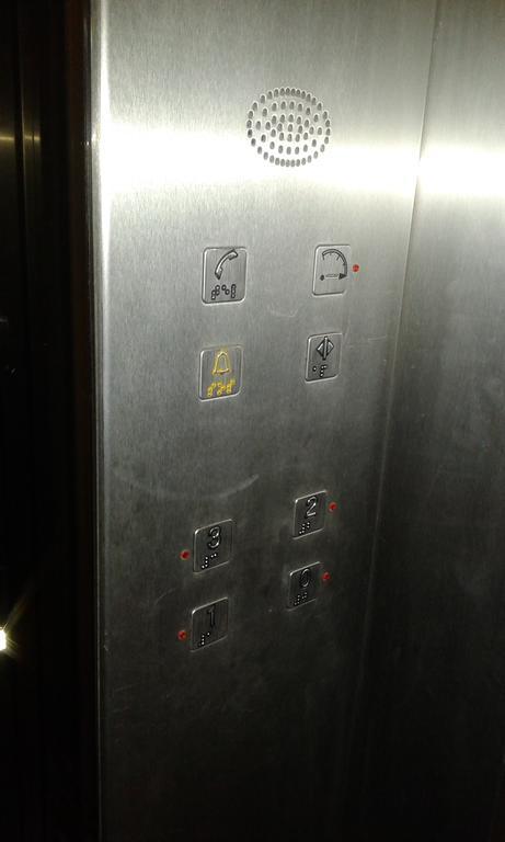 Hotel Tic Tac Bragança Kültér fotó