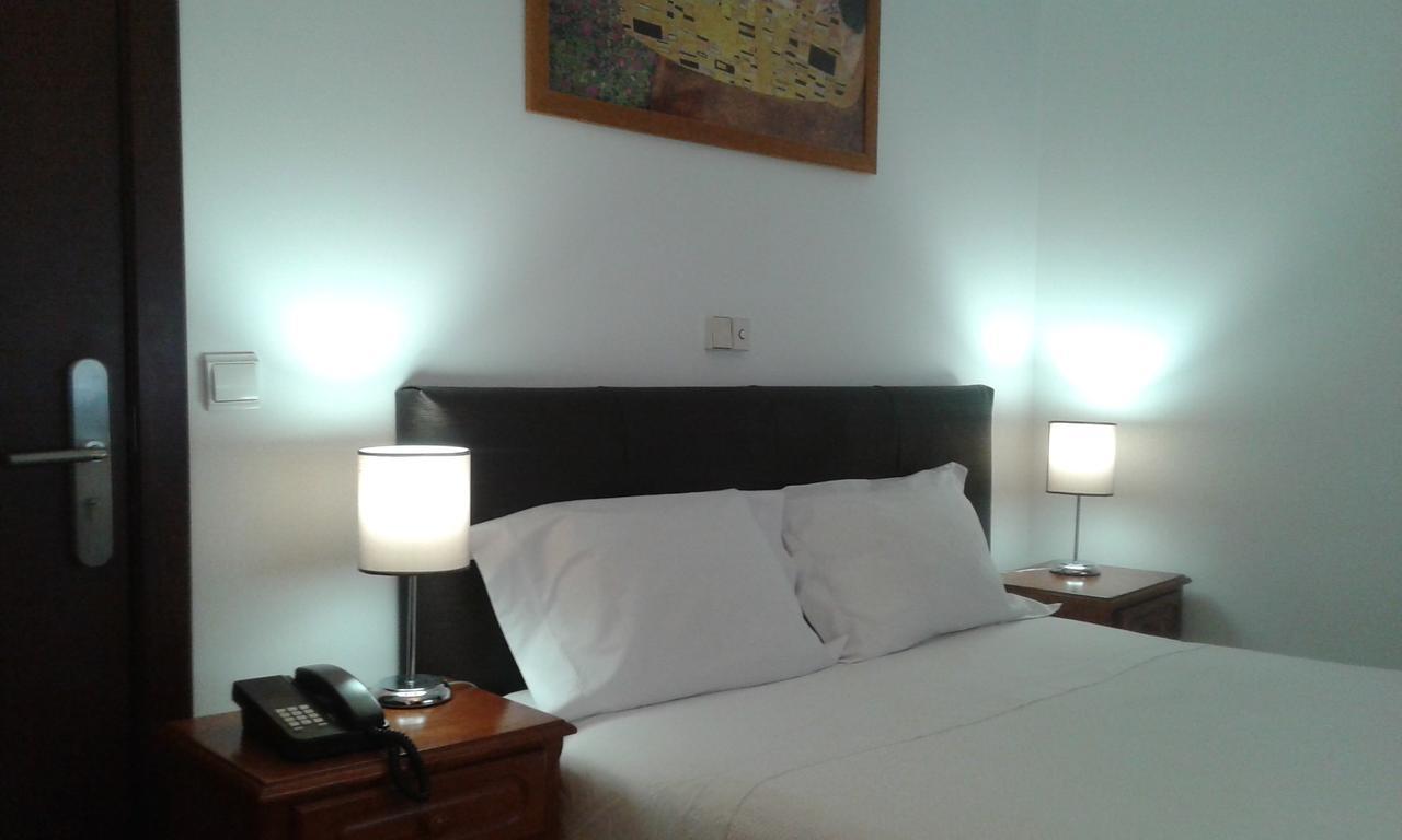 Hotel Tic Tac Bragança Kültér fotó